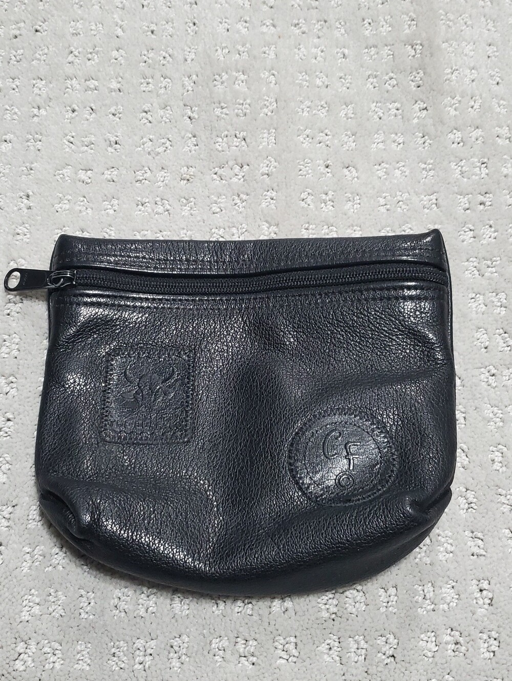 Vintage Carlos Falchi Black Leather Solid Zip Wallet with Stamp Logo Accent